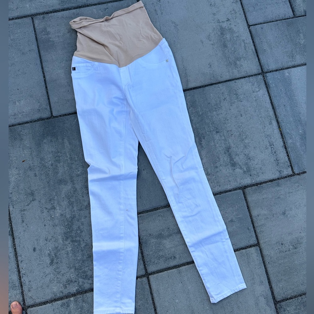 White AG maternity legging ankle jeans size 26